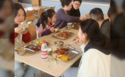 和辅导员吃饭，是谈工作还是另有深意？