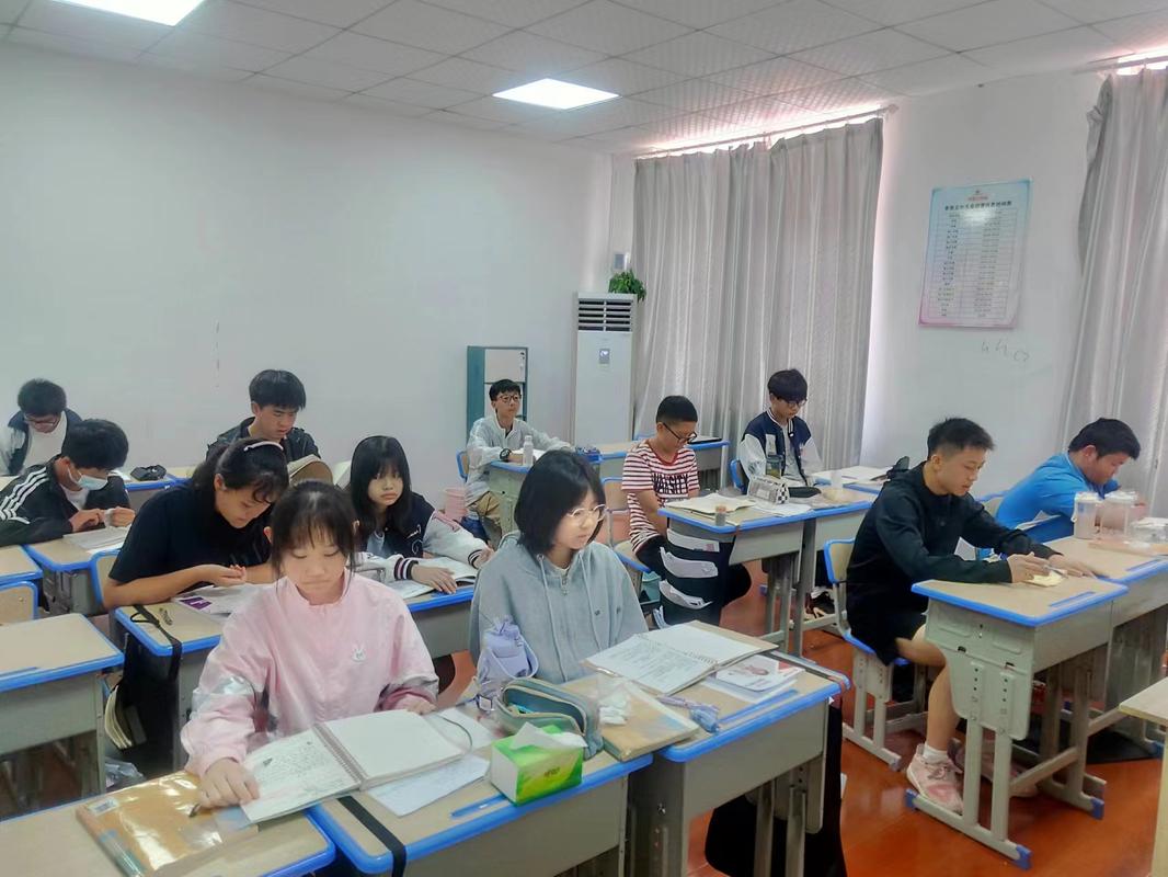 初中阅读辅导班真能提升成绩吗？-图2