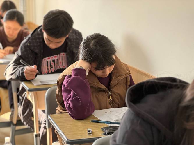 哈尔滨领先辅导班为何能领先？-图2