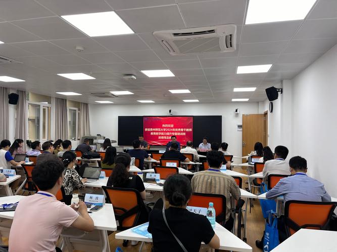 华南师大辅导有何特色？效果如何？-图1