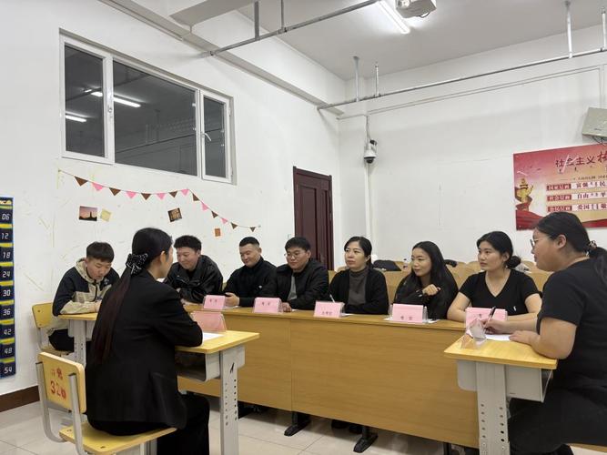 辅导员结构面试如何脱颖而出?-图3 辅导员结构面试如何脱颖而出?-图3