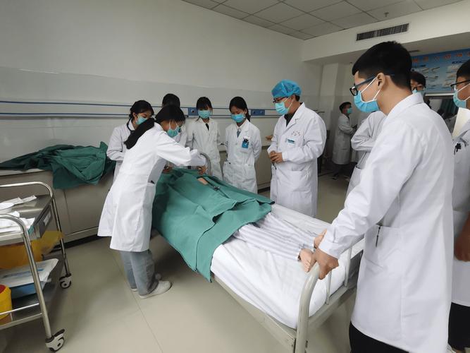 临床助理医师操作辅导-图1