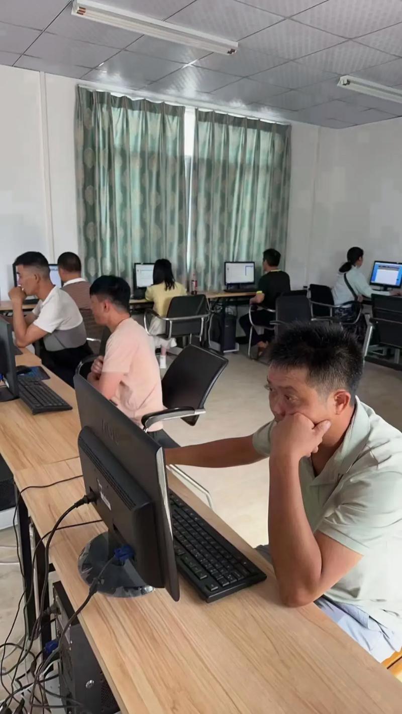 辅导班包过承诺，真的能兑现吗？-图2