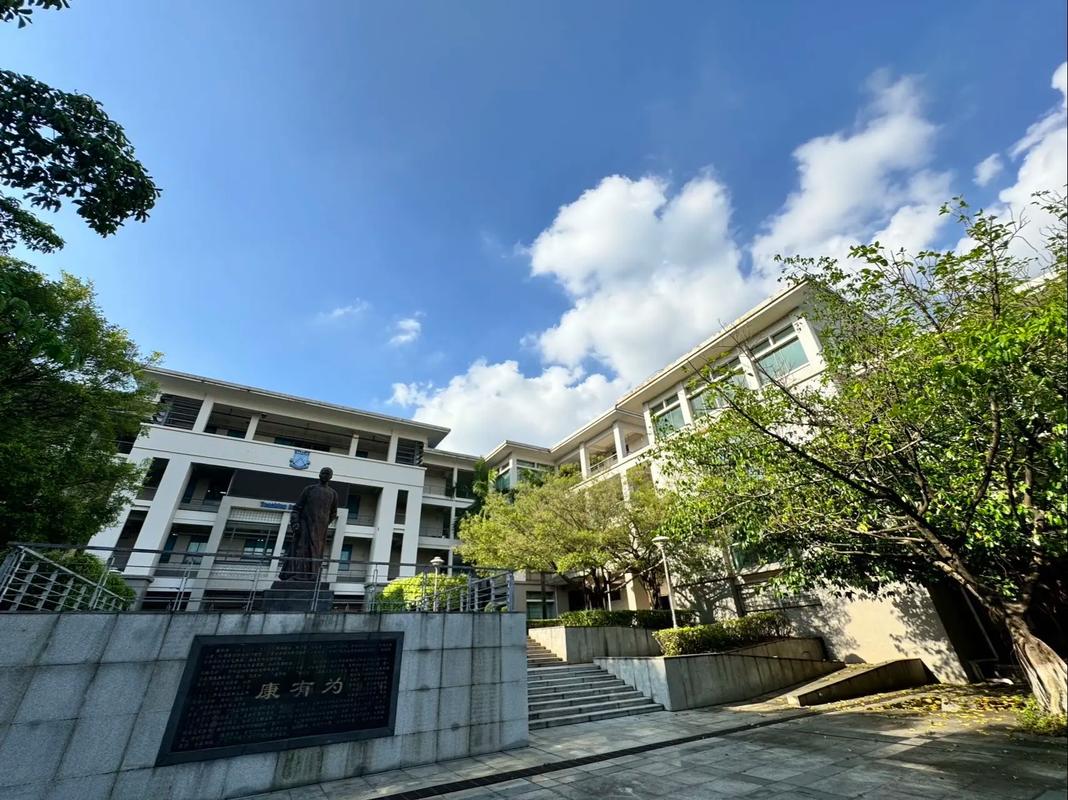 华师辅导学校效果如何？-图1