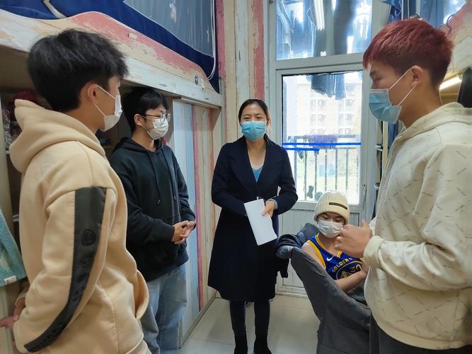 大学辅导员真的累吗?工作强度与压力究竟有多大?-图3 大学辅导员真的累吗?工作强度与压力究竟有多大?-图3