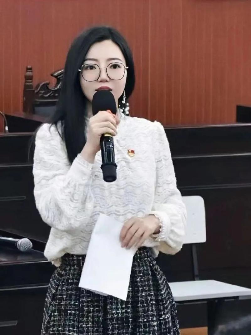 上海市优秀辅导员评选标准是什么？-图1