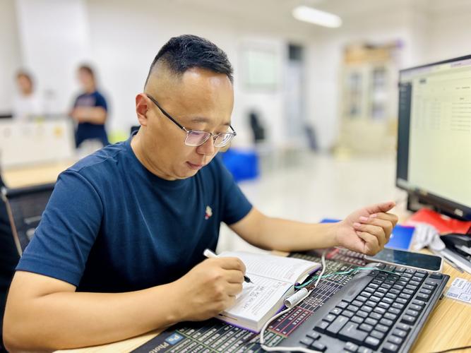 设计辅导员是做什么的?-图1 设计辅导员是做什么的?-图1