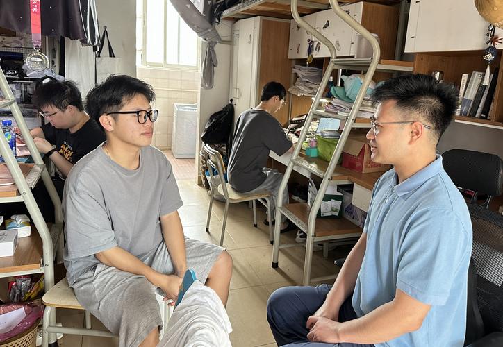 宿舍矛盾频发，辅导员如何有效调解？-图1