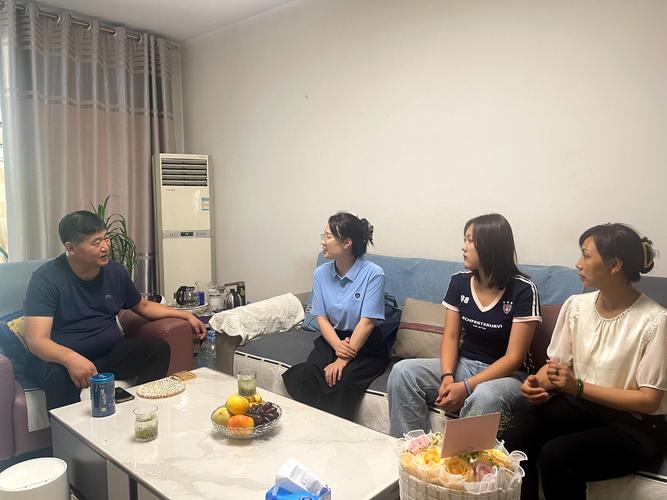 辅导员家访，为何走进学生家门？-图2