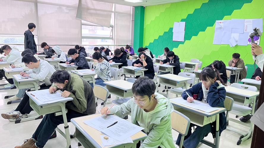 高考辅导班真能提分吗？-图2