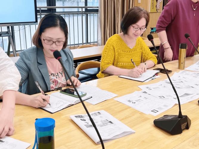 福州小学辅导老师-图1