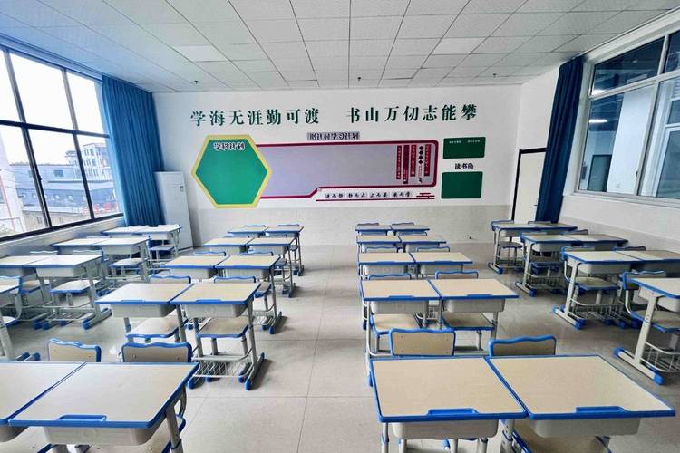 重庆作业辅导班真能提升孩子成绩吗？如何选择不踩坑？-图1