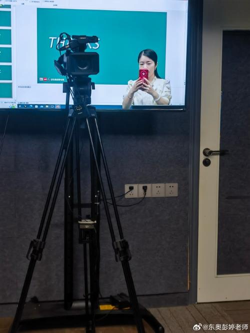 视频辅导员如何平衡专业性与亲和力，才能让学生真正敞开心扉？-图3