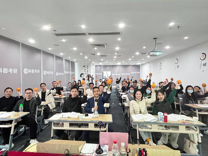 考研辅导班真能保证上岸吗？选择时该避开哪些坑？-图2