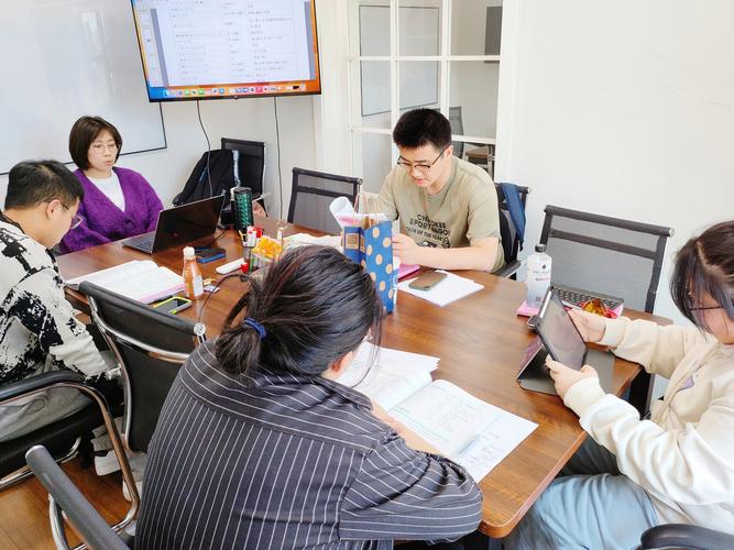 日语辅导员如何高效提升学生口语能力？-图2