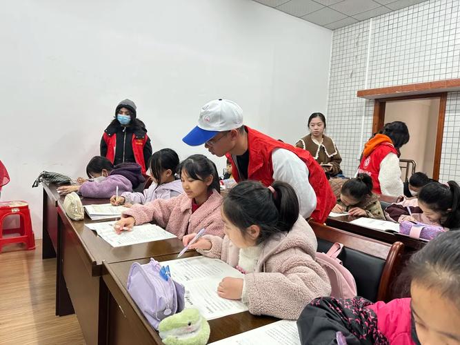 社区辅导员具体负责哪些工作?-图1 社区辅导员具体负责哪些工作?-图1