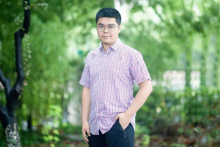 南京大学的辅导员-图3 南京大学的辅导员-图3