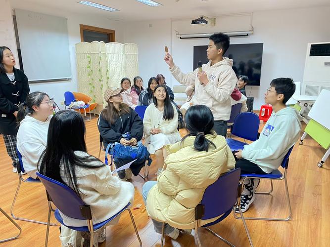 大学辅导员如何有效相处?-图2 大学辅导员如何有效相处?-图2