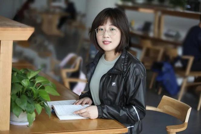 金陵学院辅导员职责是什么？-图2