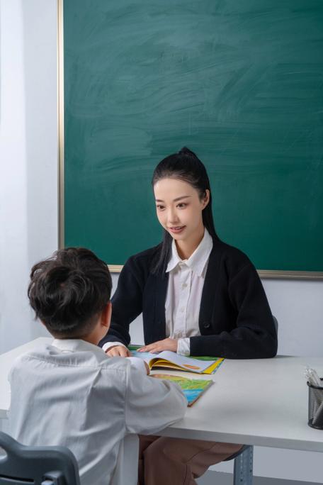 高一一对一语文辅导真的能提分吗？-图2