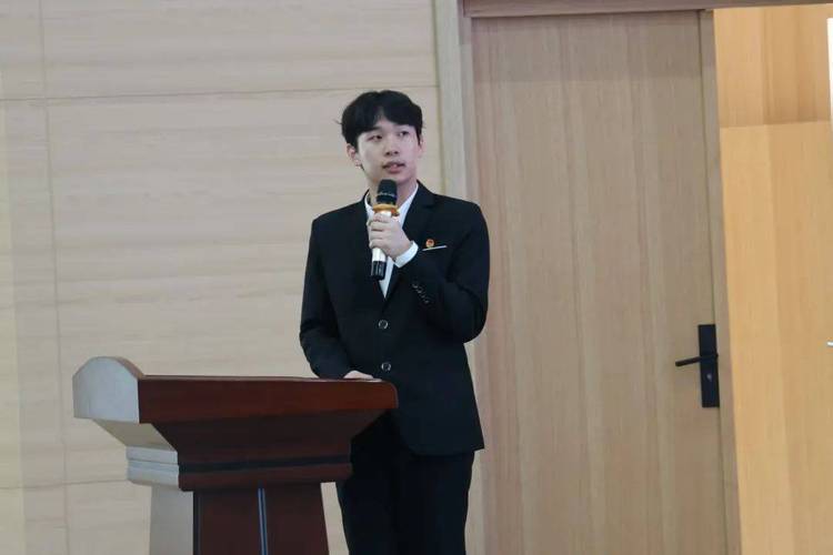 辅导员助理竞选，如何脱颖而出？-图1