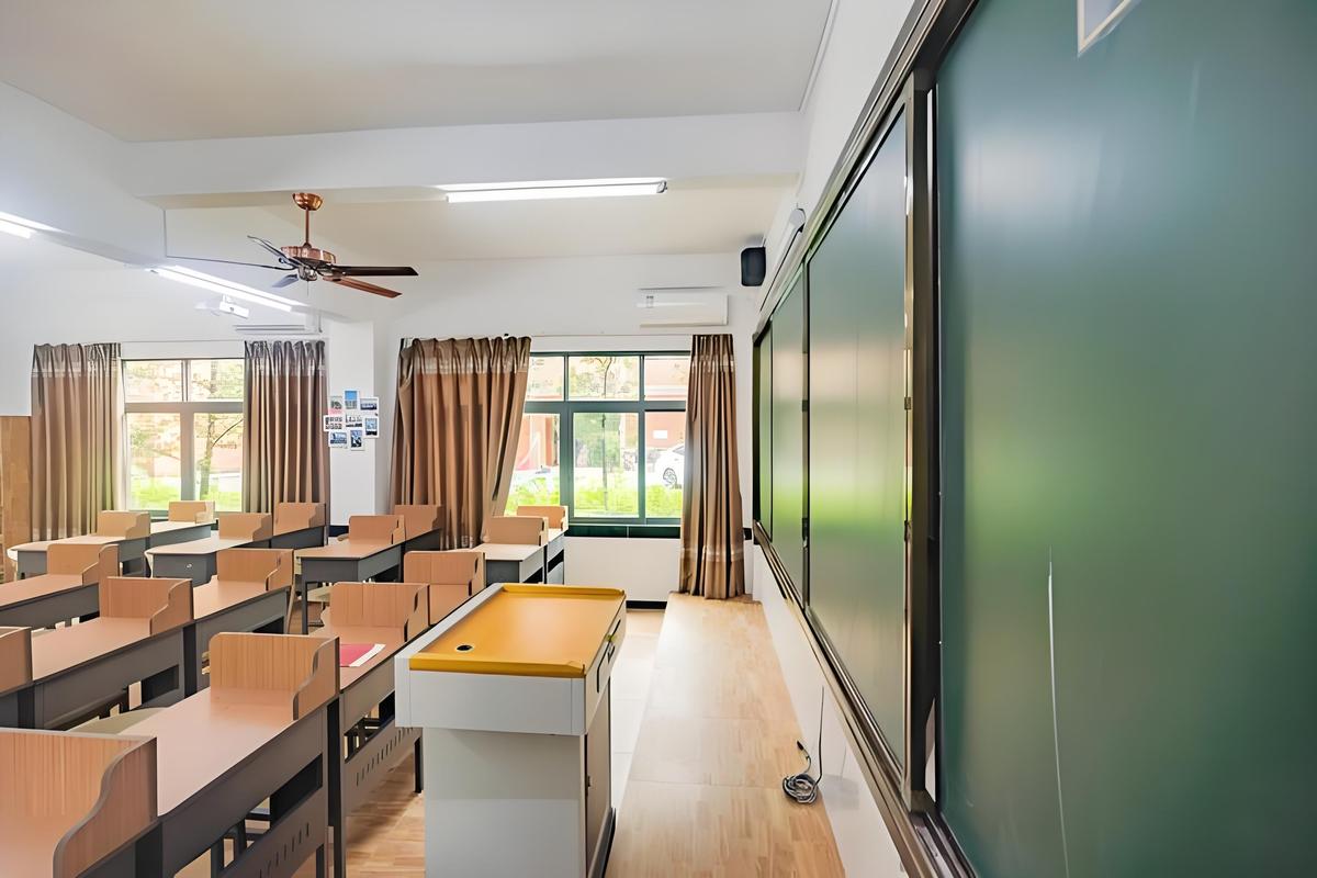 辅导班环境图片-图2